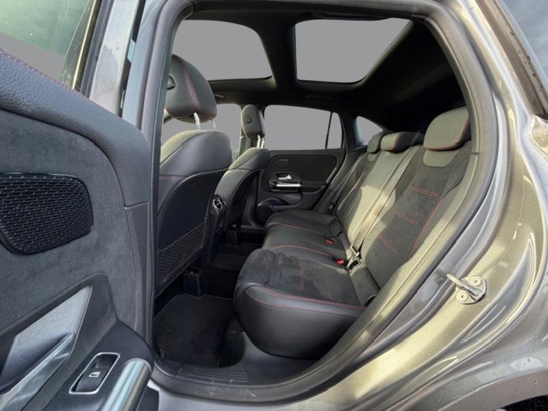 Image Mercedes-Benz GLA 250 e AMG Line 1.3 160+102 8G-DCT Toit ouvrant sièges av elect et chauff MULTIBEAM sono advanced Cha