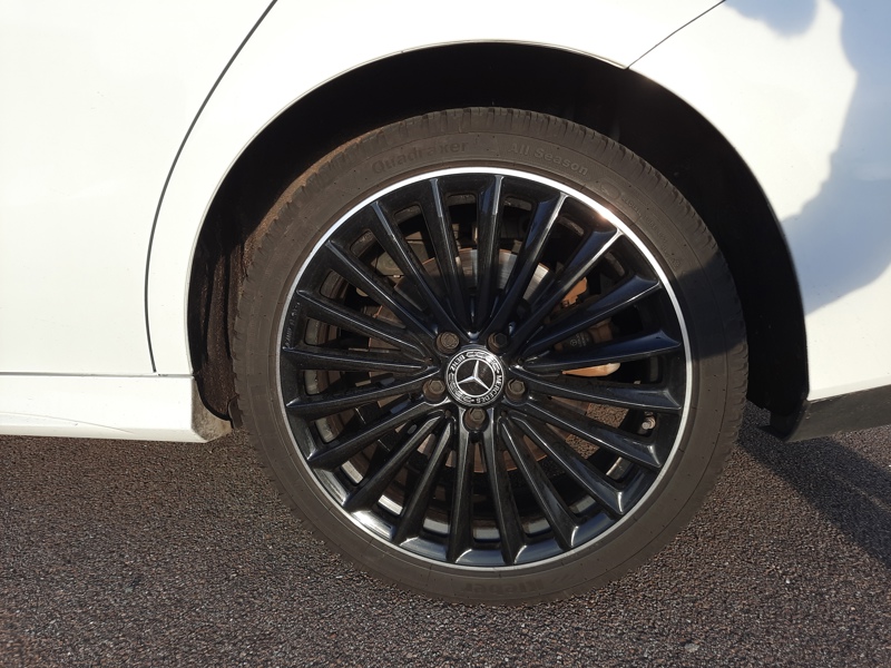 Image Mercedes-Benz CLA SHOOTING BRAKE CLA 250 e Shooting Brake AMG Line AMG Line TOE Affichage tête haute Cam 360 MULTIBEAM Pack hiver PSB