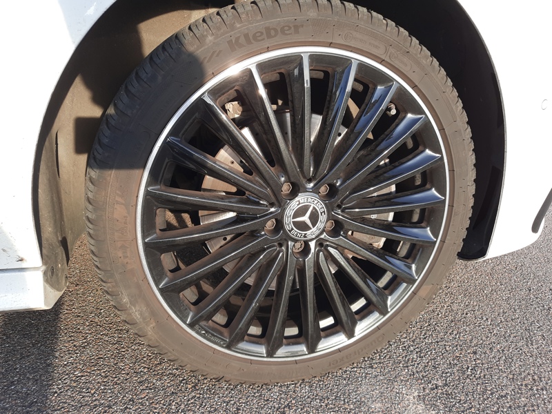 Image Mercedes-Benz CLA SHOOTING BRAKE CLA 250 e Shooting Brake AMG Line AMG Line TOE Affichage tête haute Cam 360 MULTIBEAM Pack hiver PSB