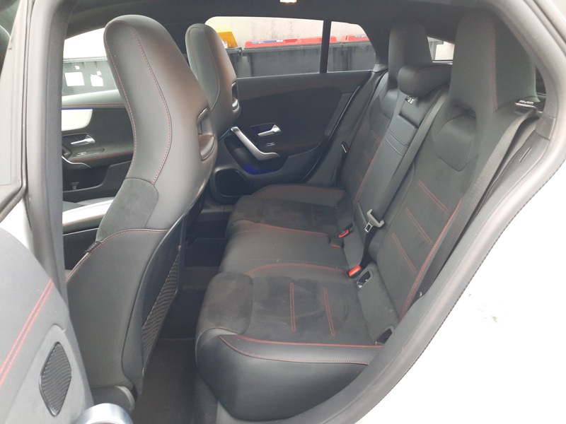 Image Mercedes-Benz CLA SHOOTING BRAKE CLA 250 e Shooting Brake AMG Line AMG Line TOE Affichage tête haute Cam 360 MULTIBEAM Pack hiver PSB