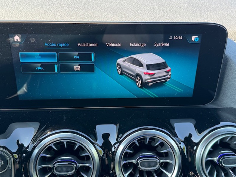 Image Mercedes-Benz GLA 200 d  Business Line Pack Progressive 2.0 150 8G-DCT Angle mort Cam recul Sièges av chauffants Détec