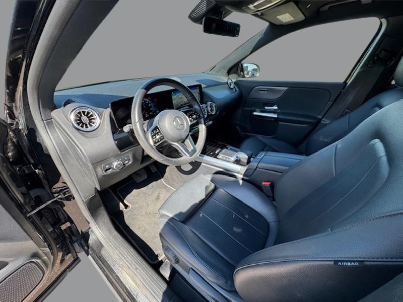 Image Mercedes-Benz GLA 200 d  Business Line Pack Progressive 2.0 150 8G-DCT Angle mort Cam recul Sièges av chauffants Détec