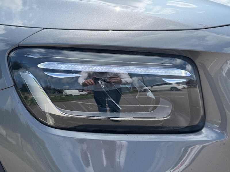 Image Mercedes-Benz GLB 200 d AMG Line 2.0 150 8G-DCT Carplay Caméra Angle mort Sièges av elect LED 7 places Hayon auto Faib