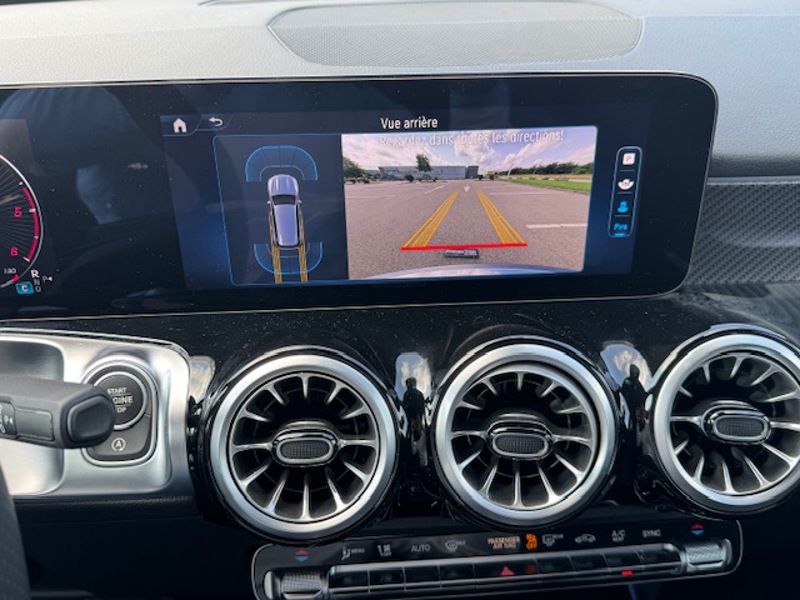 Image Mercedes-Benz GLB 200 d AMG Line 2.0 150 8G-DCT Carplay Caméra Angle mort Sièges av elect LED 7 places Hayon auto Faib