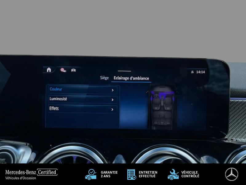 Image Mercedes-Benz GLB 200 d AMG Line 2.0 150 8G-DCT 7 places Siéges av elect Toit ouvrant Amortissement adaptatif Attelage