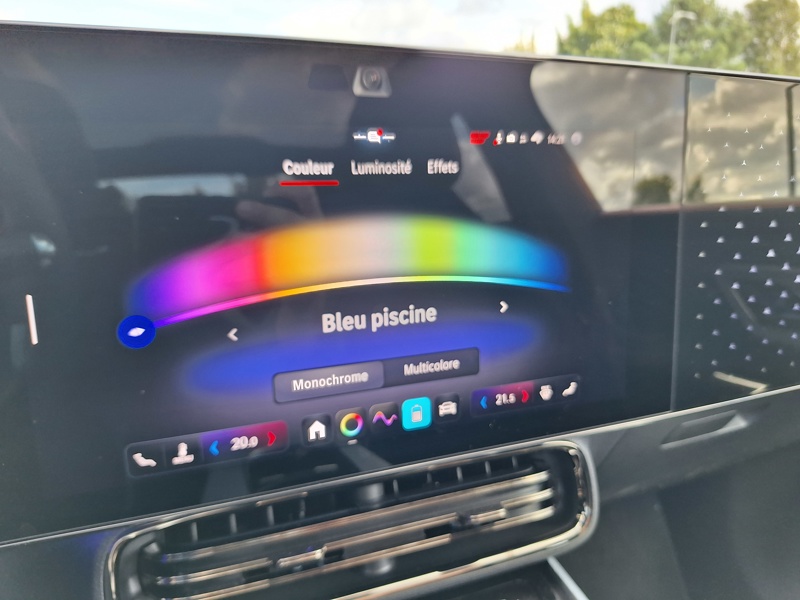 Image Mercedes-Benz CLA COUPÉ   1743 CLA 250+ avec technologie EQ