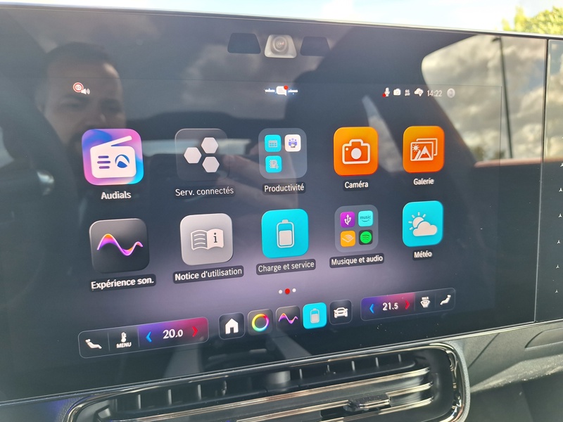 Image Mercedes-Benz CLA COUPÉ   1743 CLA 250+ avec technologie EQ