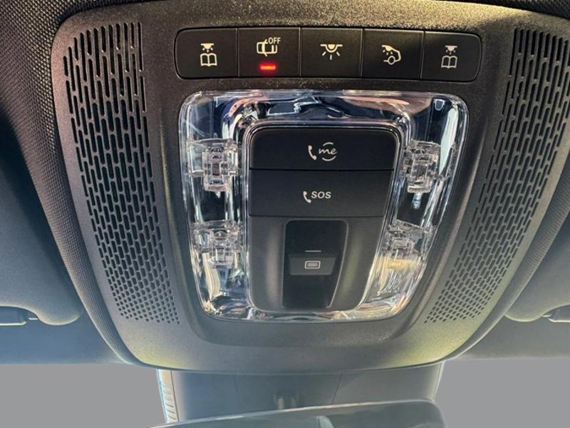 Image Mercedes-Benz CLASSE A 180 Star Edition AMG Line 1770 Classe A 180 Star Edition