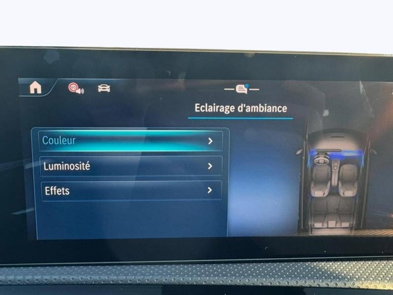 Image Mercedes-Benz CLASSE A 180 Star Edition AMG Line 1770 Classe A 180 Star Edition