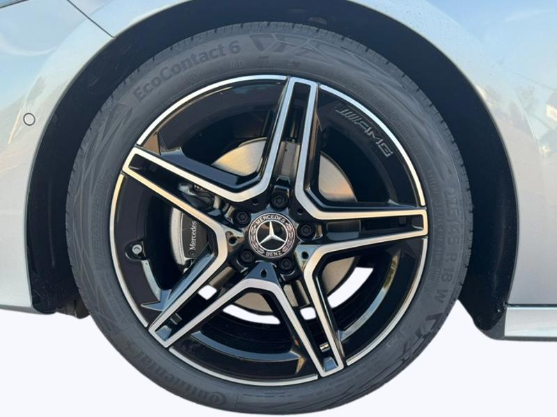 Image Mercedes-Benz CLASSE A 180 Star Edition AMG Line 1770 Classe A 180 Star Edition