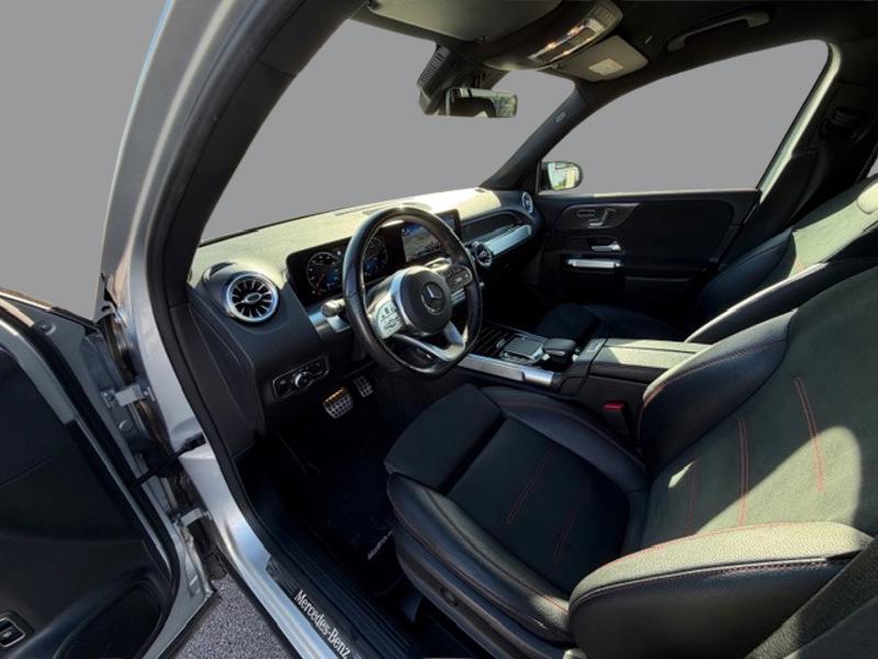 Image Mercedes-Benz GLB 200 d AMG Line 2.0 150 8G-DCT Angle mort Cam recul 7 Places Hayon auto Handsfree access Sièges av el