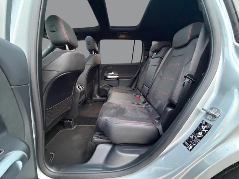 Image Mercedes-Benz GLB 200 d AMG Line 2.0 150 8G-DCT Toit ouvrant Pack hiver Pack sport black MULTIBEAM Hayon auto Handsfre