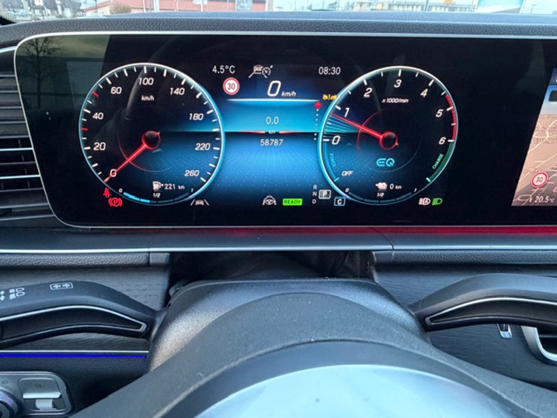 Image Mercedes-Benz GLE SUV 350 de 4MATIC AMG Line 2.0 194 + 136 4x4 9G-Tronic Toit ouvrant Attelage Distronic Sono premium Hand