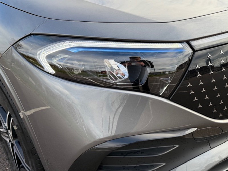 Image Mercedes-Benz EQA 250+ AMG Line 190 4x2  Carplay Toit ouvrant Angle mort Faible km Sièges av chauff Handsfree Eclairag