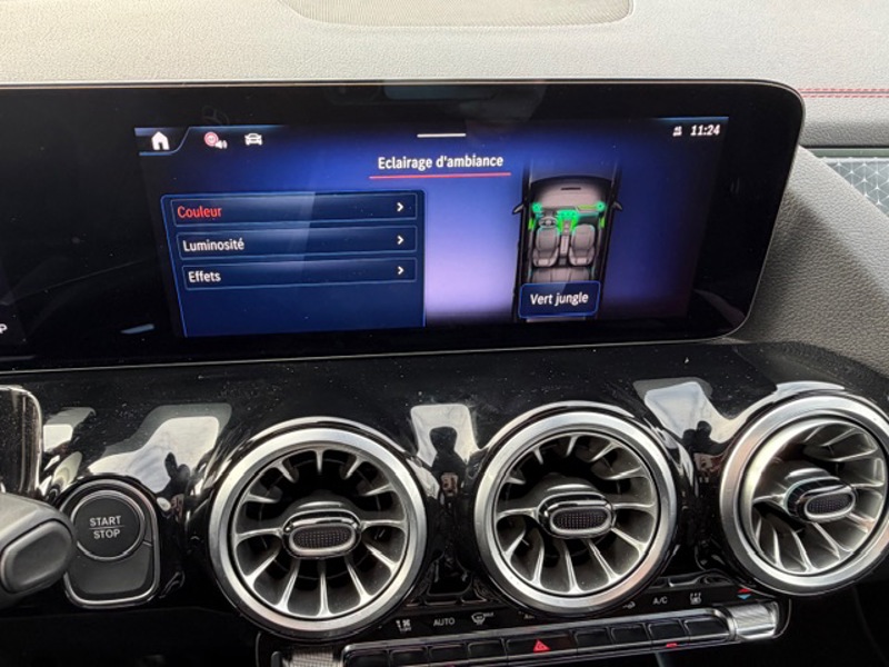 Image Mercedes-Benz EQA 250+ AMG Line 190 4x2  Carplay Toit ouvrant Angle mort Faible km Sièges av chauff Handsfree Eclairag