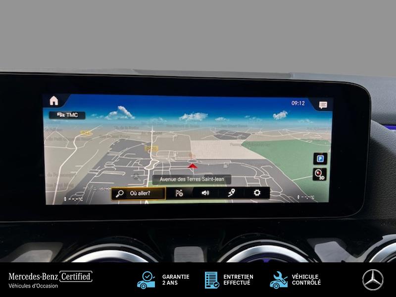 Image Mercedes-Benz GLA 220 d 4MATIC AMG Line 2.0 190 8G-DCT 4x4 Toit ouvrant Carplay cam recul Sieges av elect et chauff Pa