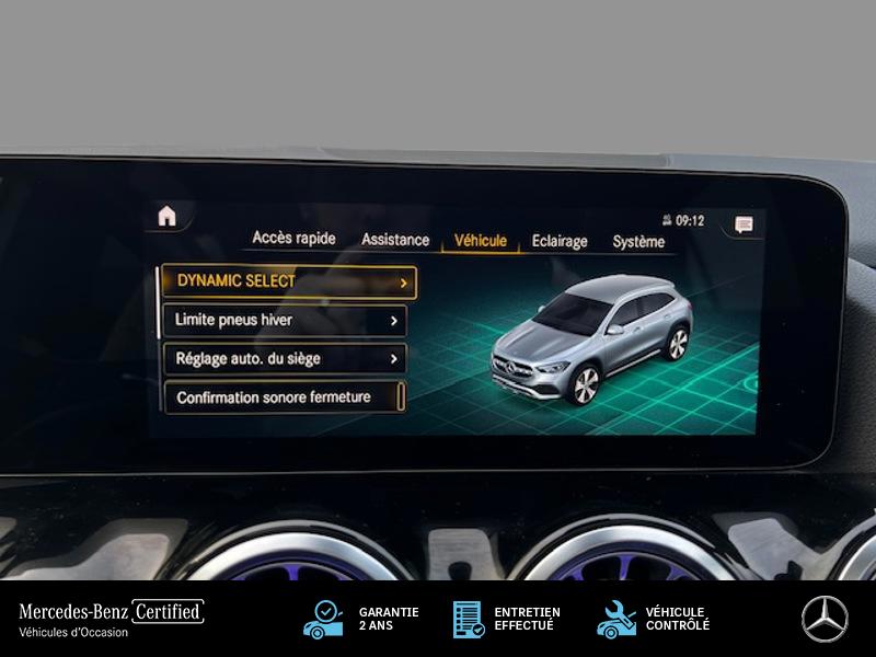 Image Mercedes-Benz GLA 220 d 4MATIC AMG Line 2.0 190 8G-DCT 4x4 Toit ouvrant Carplay cam recul Sieges av elect et chauff Pa