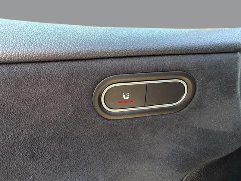 Image Mercedes-Benz CLASSE A A 220 d Berline AMG Line 2.0 190 8G-DCT  Sieges av chauffants Eclairage ambiance Réalité augmentée K