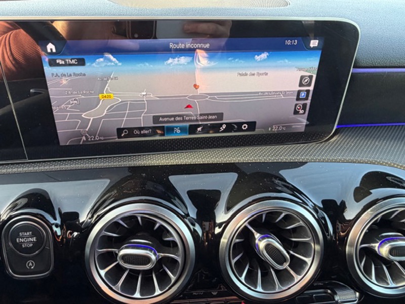 Image Mercedes-Benz CLASSE A A 220 d Berline AMG Line 2.0 190 8G-DCT  Sieges av chauffants Eclairage ambiance Réalité augmentée K