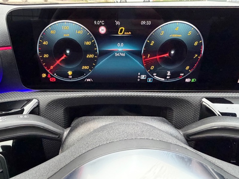 Image Mercedes-Benz CLASSE A 200 AMG Line 1.3 163 7G-DCT Sieges av chauffants Camera recul Aide au parking active Keyless go Ecla