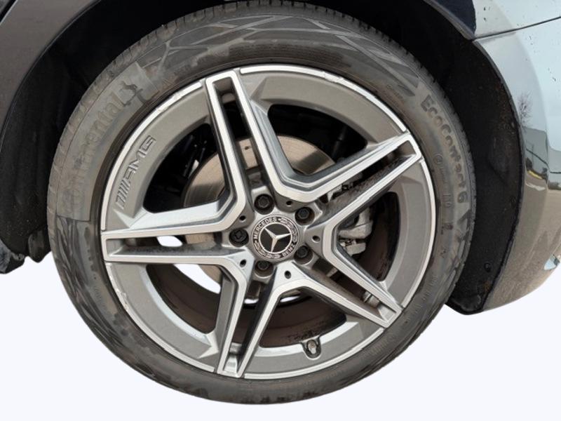 Image Mercedes-Benz CLASSE A 200 AMG Line 1.3 163 7G-DCT Sieges av chauffants Camera recul Aide au parking active Keyless go Ecla