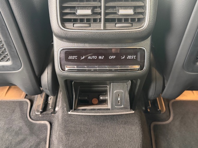 Image Mercedes-Benz GLE COUPÉ 400 d 4MATIC AMG Line 3.0 330 4x4 9G-DCT Kit AMG AIRMATIC MULTIBEAM MAGIC VISION Pack assistance con