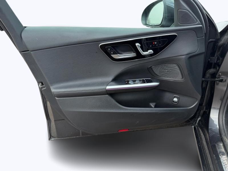 Image Mercedes-Benz CLASSE C BERLINE Classe C 220 d Business Line 2.0 190 9G-DCT Toit ouvrant Digital light Carplay Angle mort Distronic 