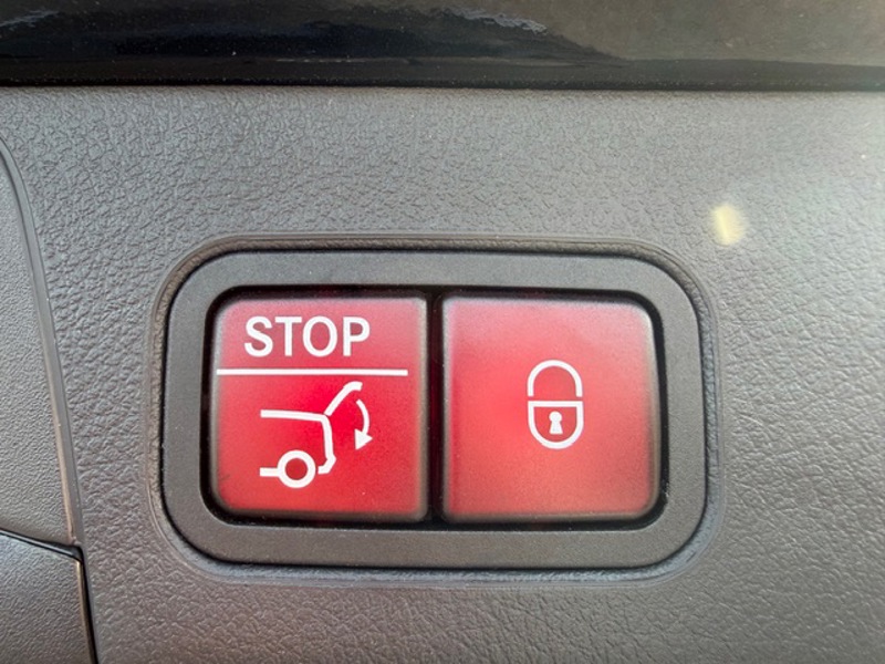 Image Mercedes-Benz CLASSE B 180 d AMG Line Edition 2.0 116 8G-DCT Cam recul Pack sport black PARKTRONIC Hayon auto Keyless go Si