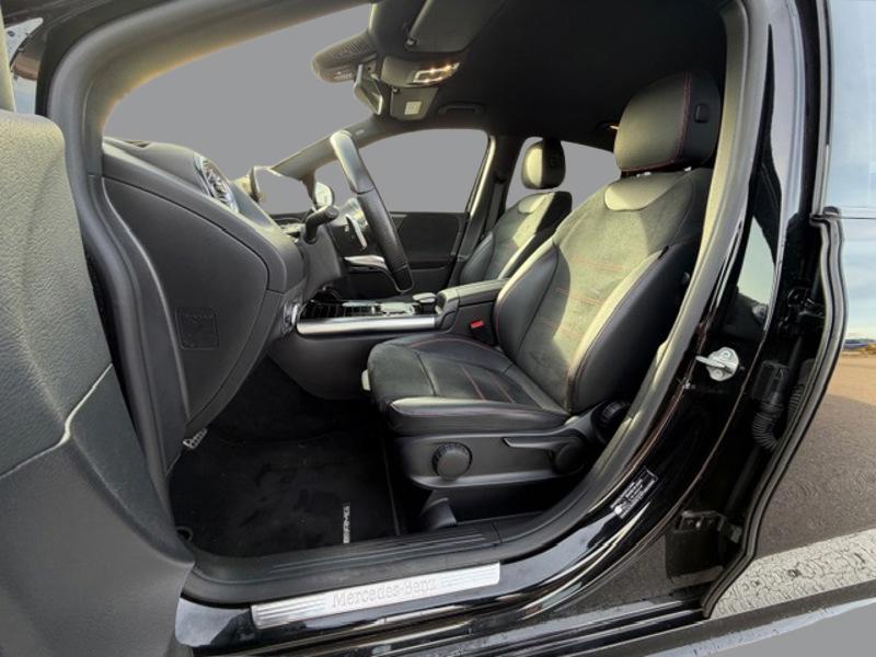 Image Mercedes-Benz CLASSE B 180 d AMG Line Edition 2.0 116 8G-DCT Cam recul Pack sport black PARKTRONIC Hayon auto Keyless go Si