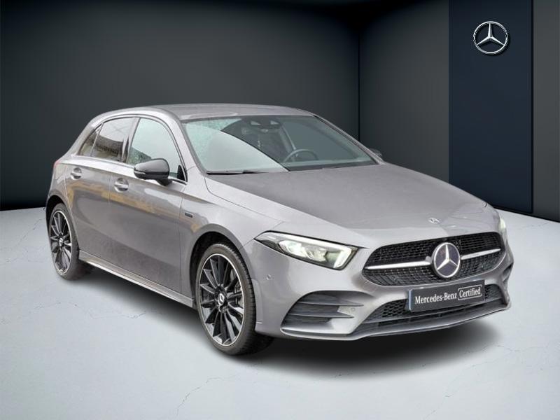 Image Mercedes-Benz CLASSE A A 250 e  Berline Compacte AMG Line 