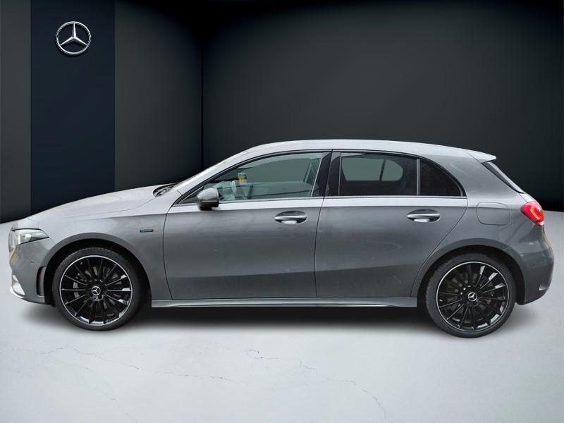 Image Mercedes-Benz CLASSE A A 250 e  Berline Compacte AMG Line 