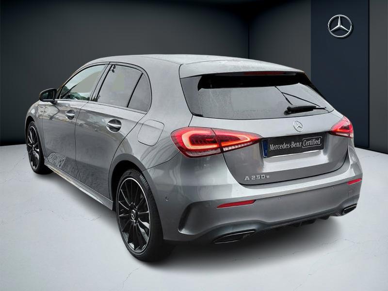 Image Mercedes-Benz CLASSE A A 250 e  Berline Compacte AMG Line 