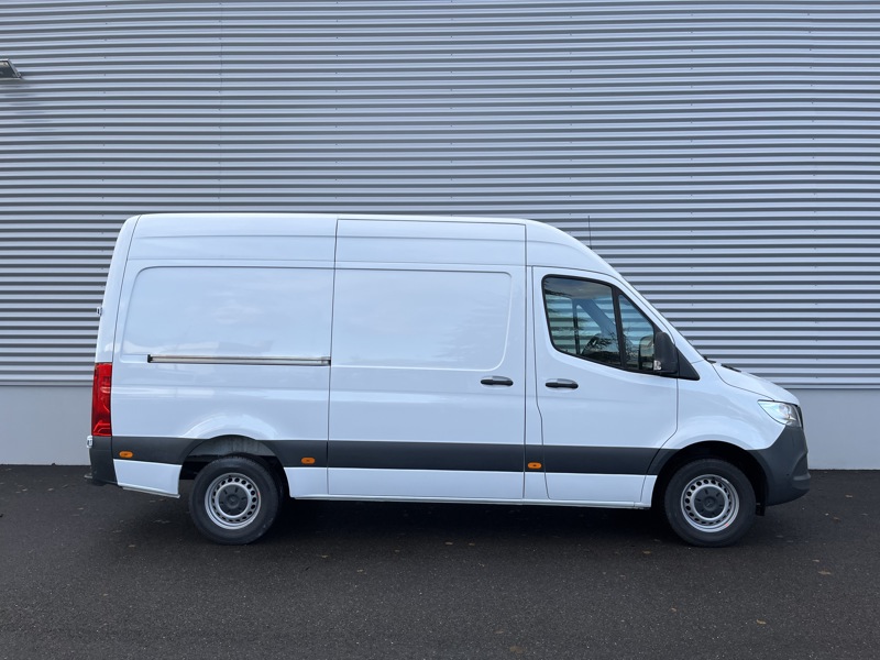 221103 Mercedes-Benz ,Sprinter III Fourgon 317CDI BV 317 CDI 37S MBUX CAMERA ATTELAGE  2.0 170 ch complet